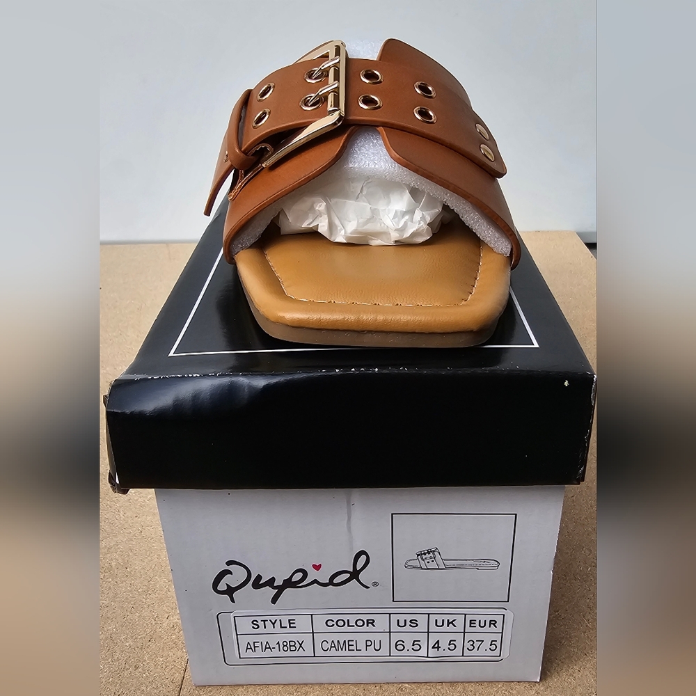 Qupid Afia Camel Sandal - Picture 5 of 7